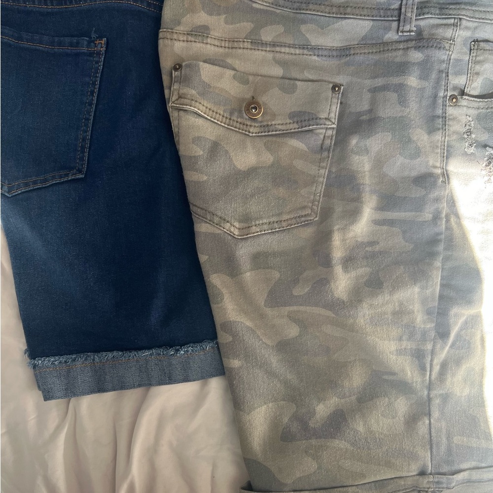 Plus Size Shorts Bundle Lane Bryant/Celebrity Pink